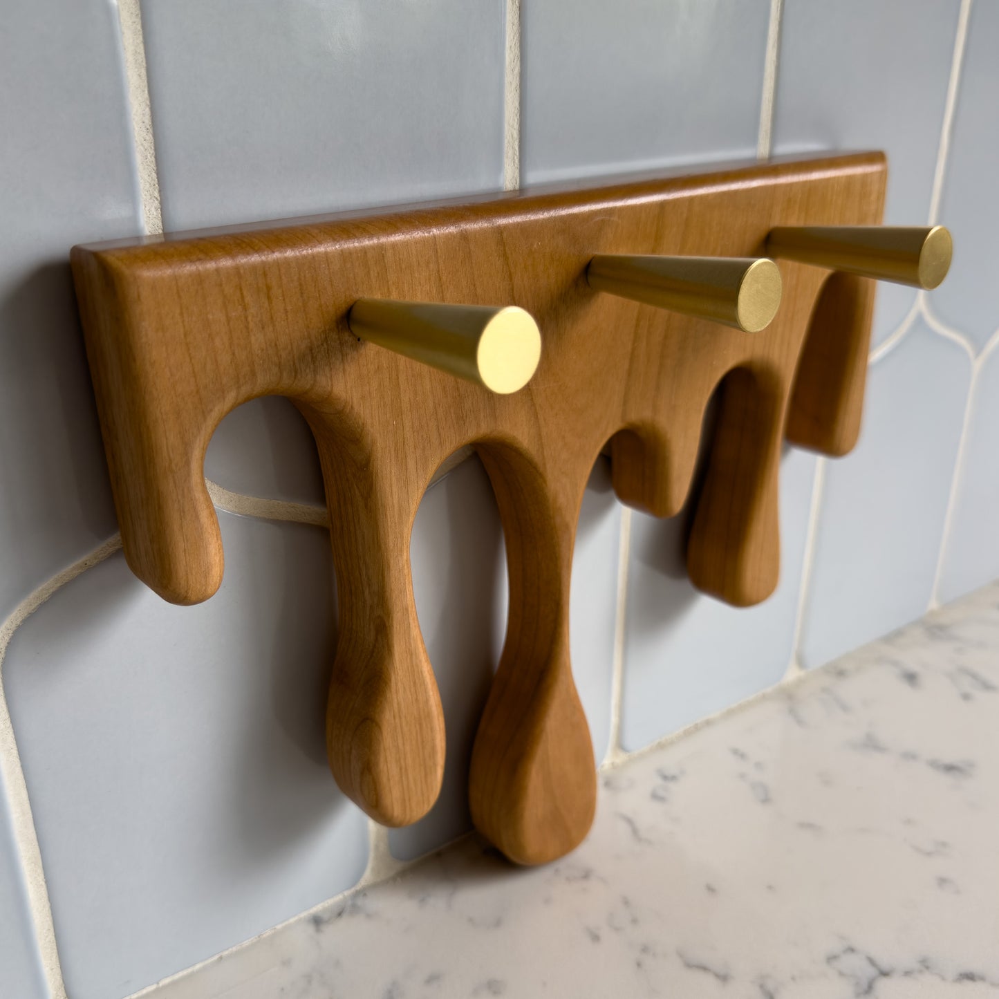 The Drip Hook - Cherry